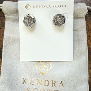 KENDRA SCOTT  earrings